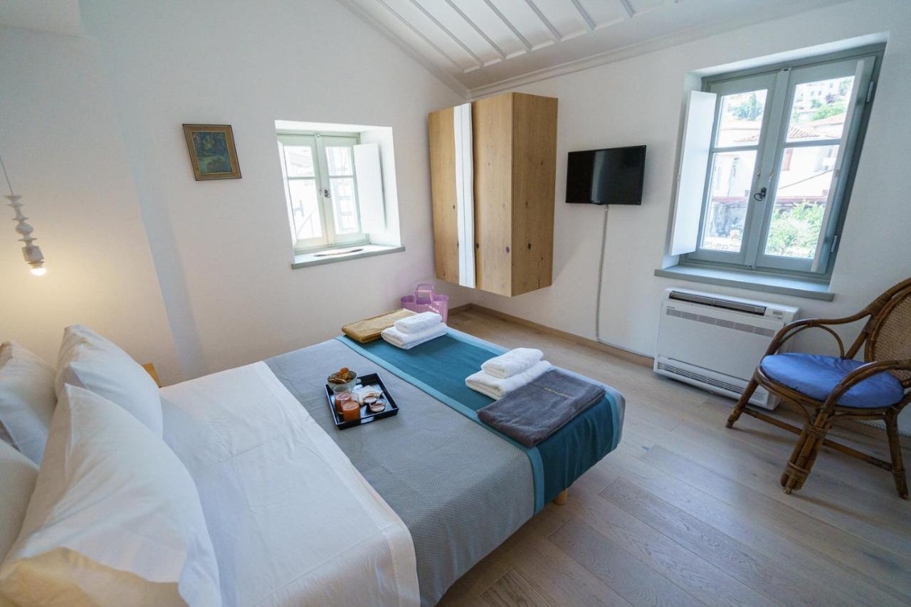 Livin Hydra Private Collection Suite 2 Εξωτερικό φωτογραφία