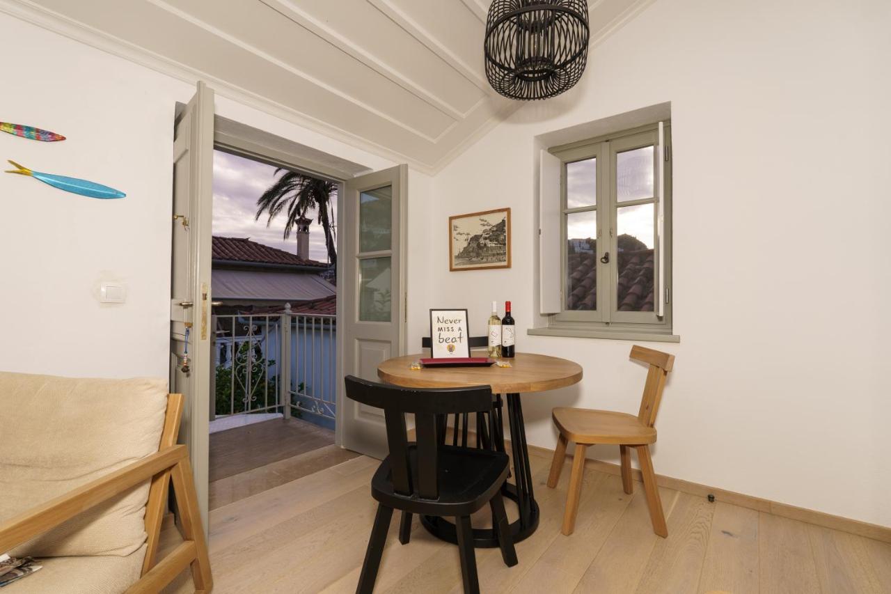 Livin Hydra Private Collection Suite 2 Εξωτερικό φωτογραφία